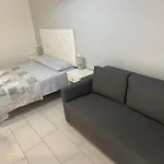 Stadio 1 - Appartamenti Monolocali Con Bagno Privato Verona