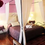Primavera Rooms