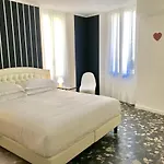 Dolce Verona Suites