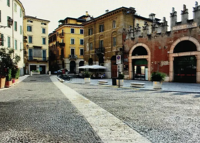 Dolce Verona Suites