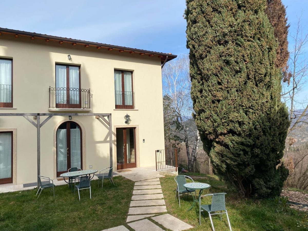 Apartamento Residenza Cipressi E Olivi