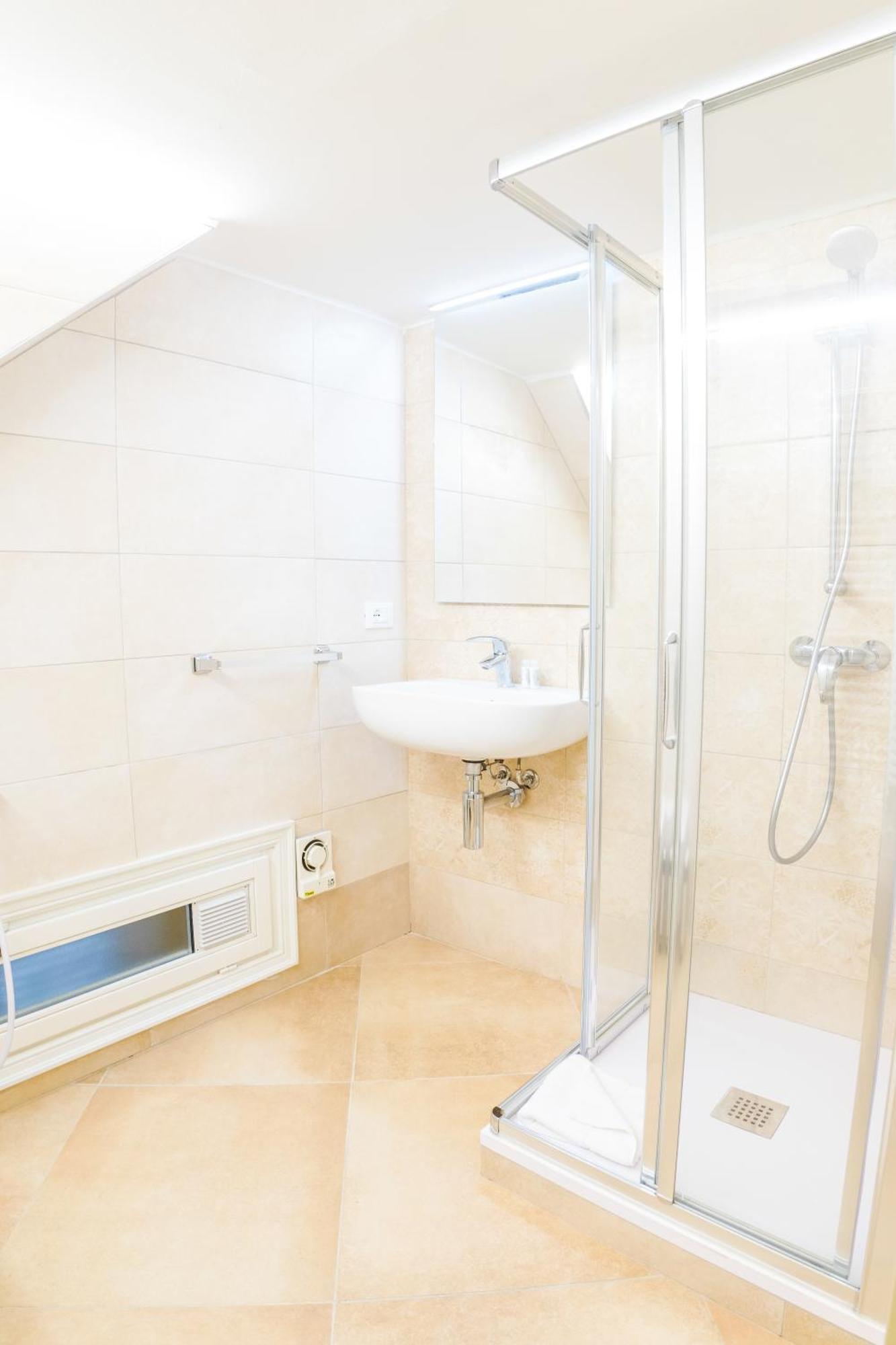 Italianflat - Affittacamere 2*
