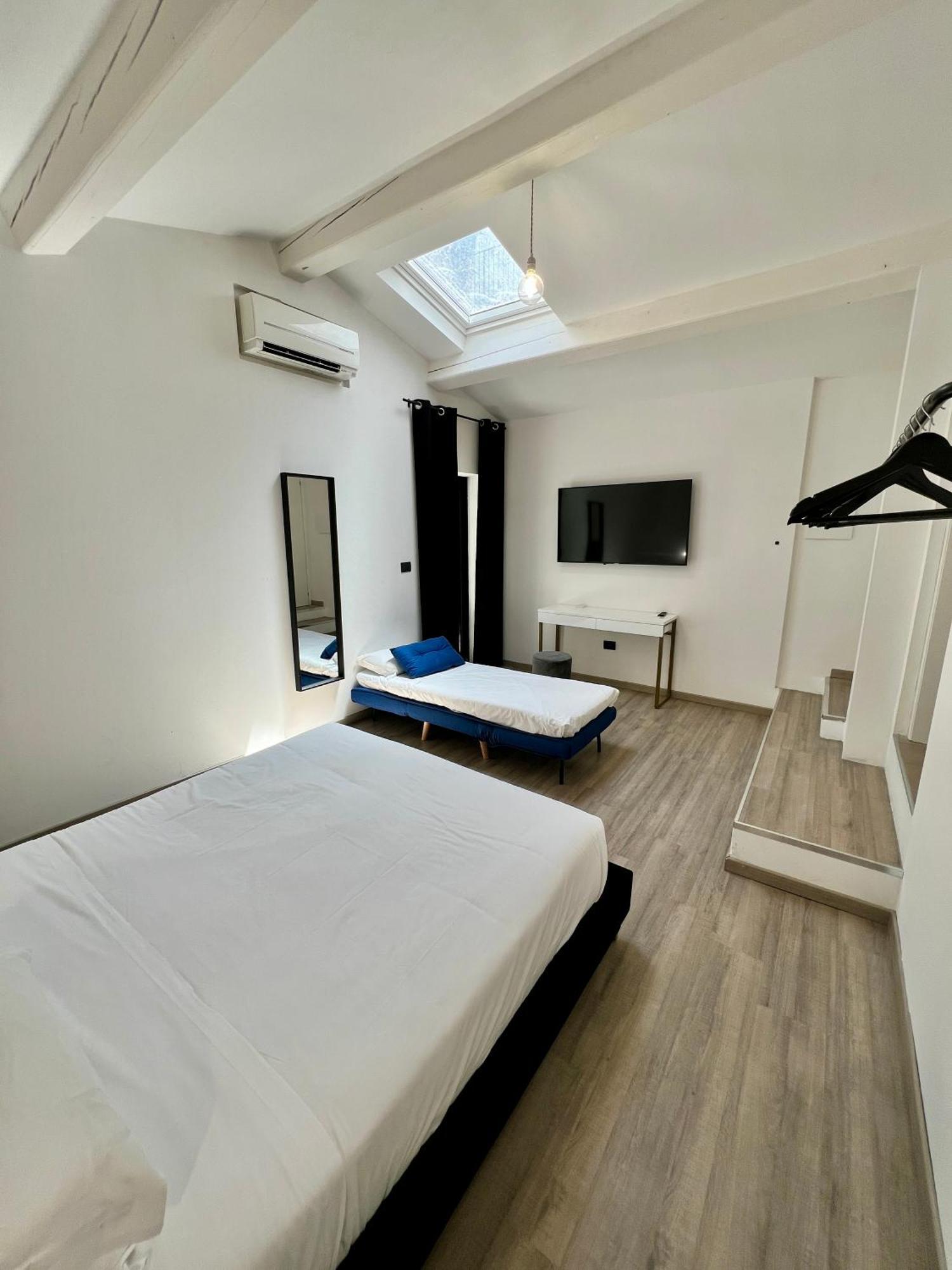 Ai Conti 2* Verona