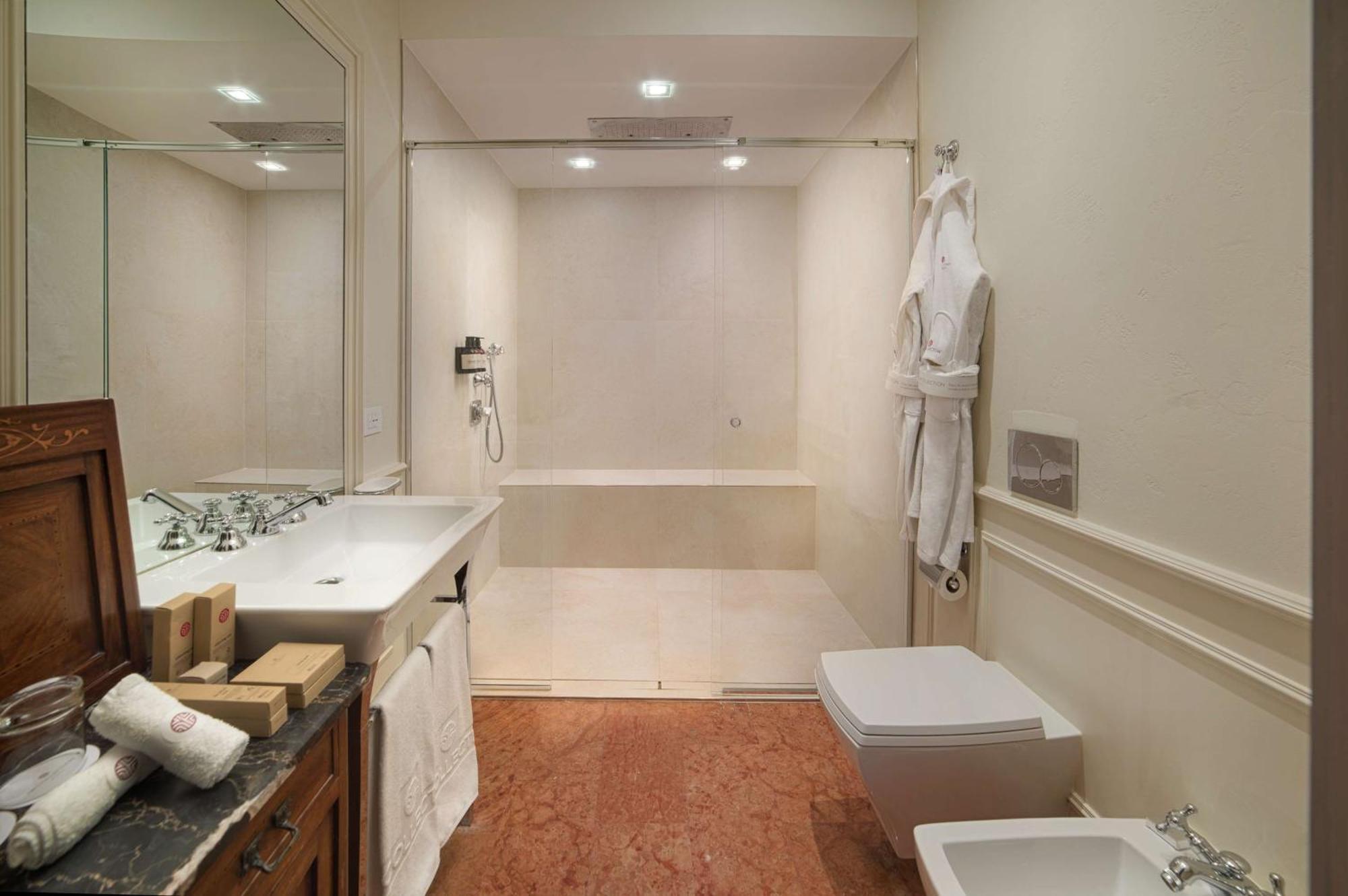 Hotel Nh Collection Palazzo 5*