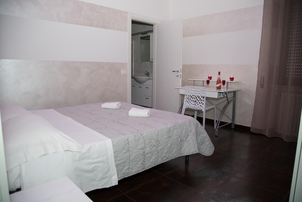 Elena * Verona