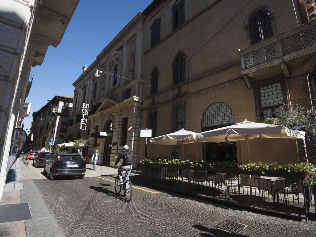 Casa de hóspedes Italianflat - Rentroom Old Town - 200mt To Arena