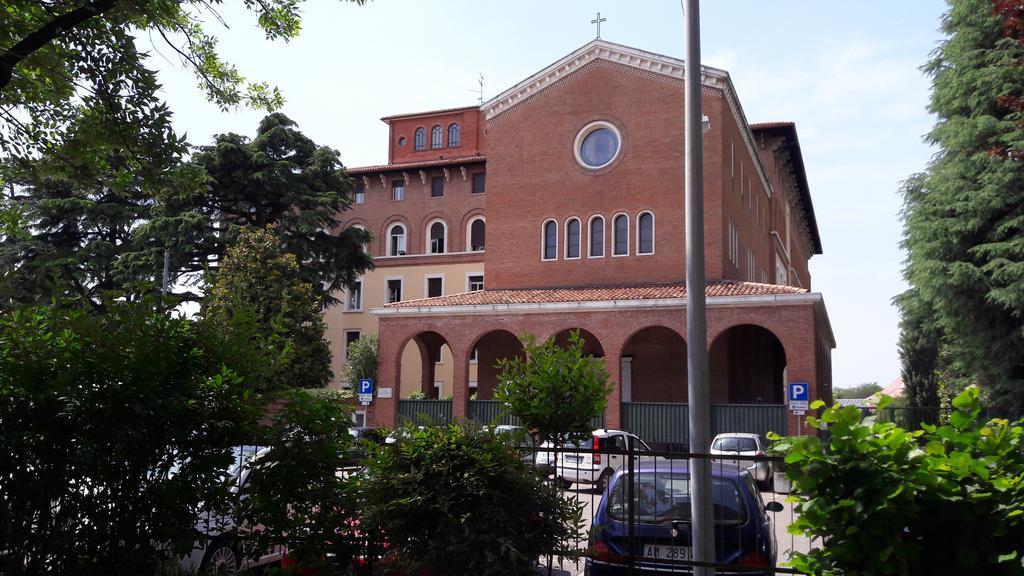 Romeo & Juliet Non-hotel Affittacamere Verona