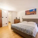 Aurelia Luxury - Piazza Delle Erbe