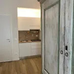 Unique Apartment Luca