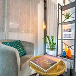 -Free Parking-City-Center-Strategic Apartment
