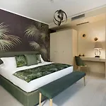Colibri House
