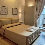 Residenza San Vitale 27 Suite Home