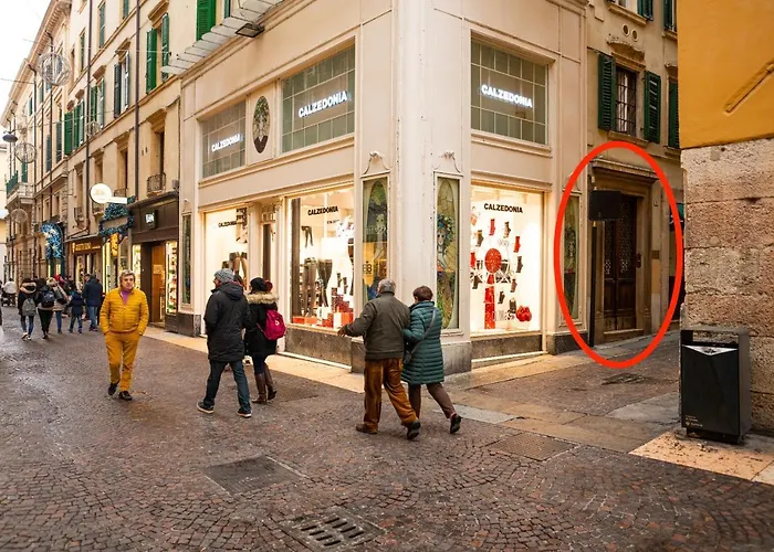 Incantevole residenza difronte a casa Giulietta