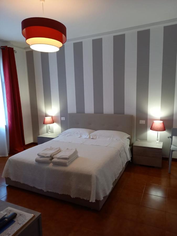 Roomscivico193 Gasthof Verona