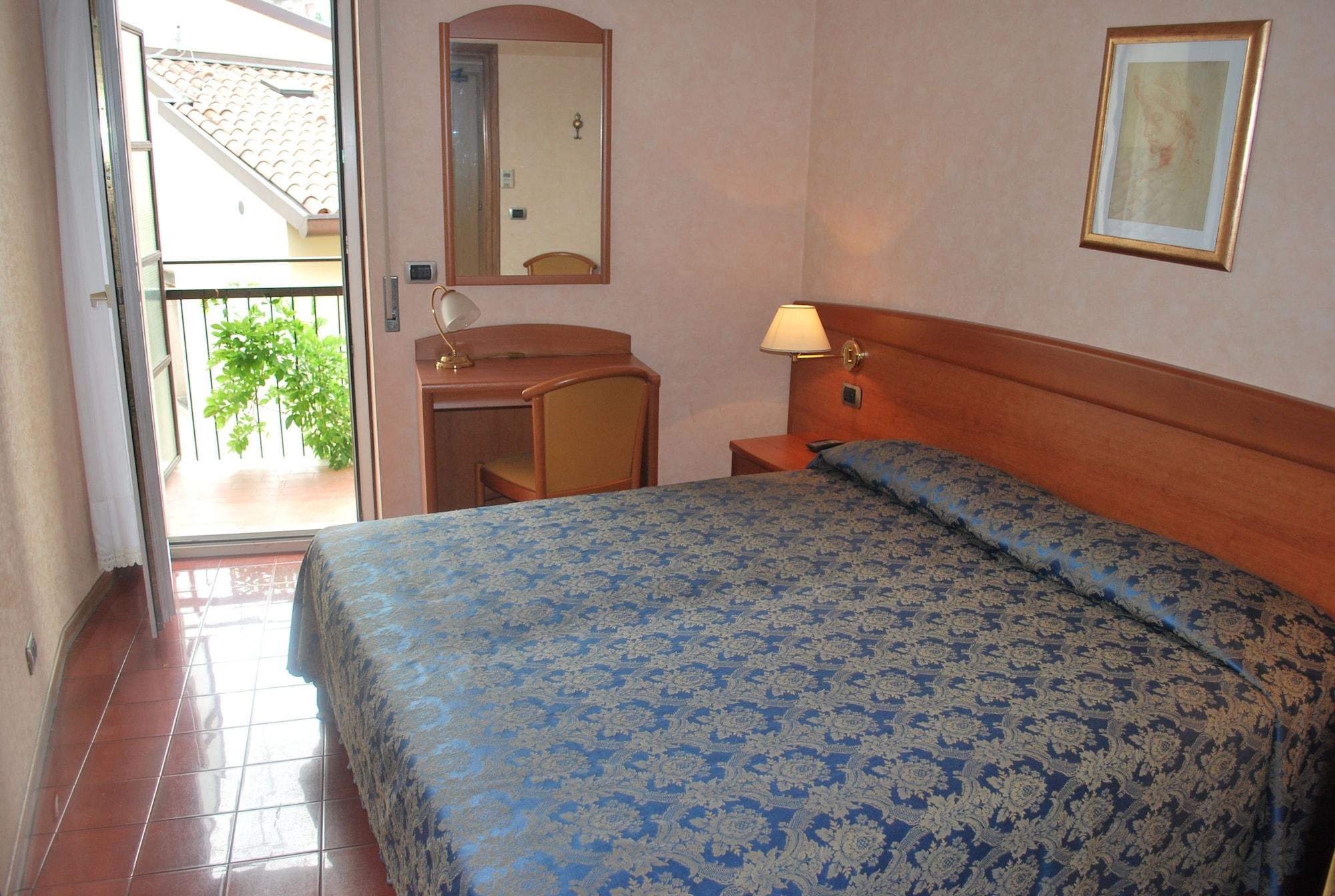 Siena Hotel 2*