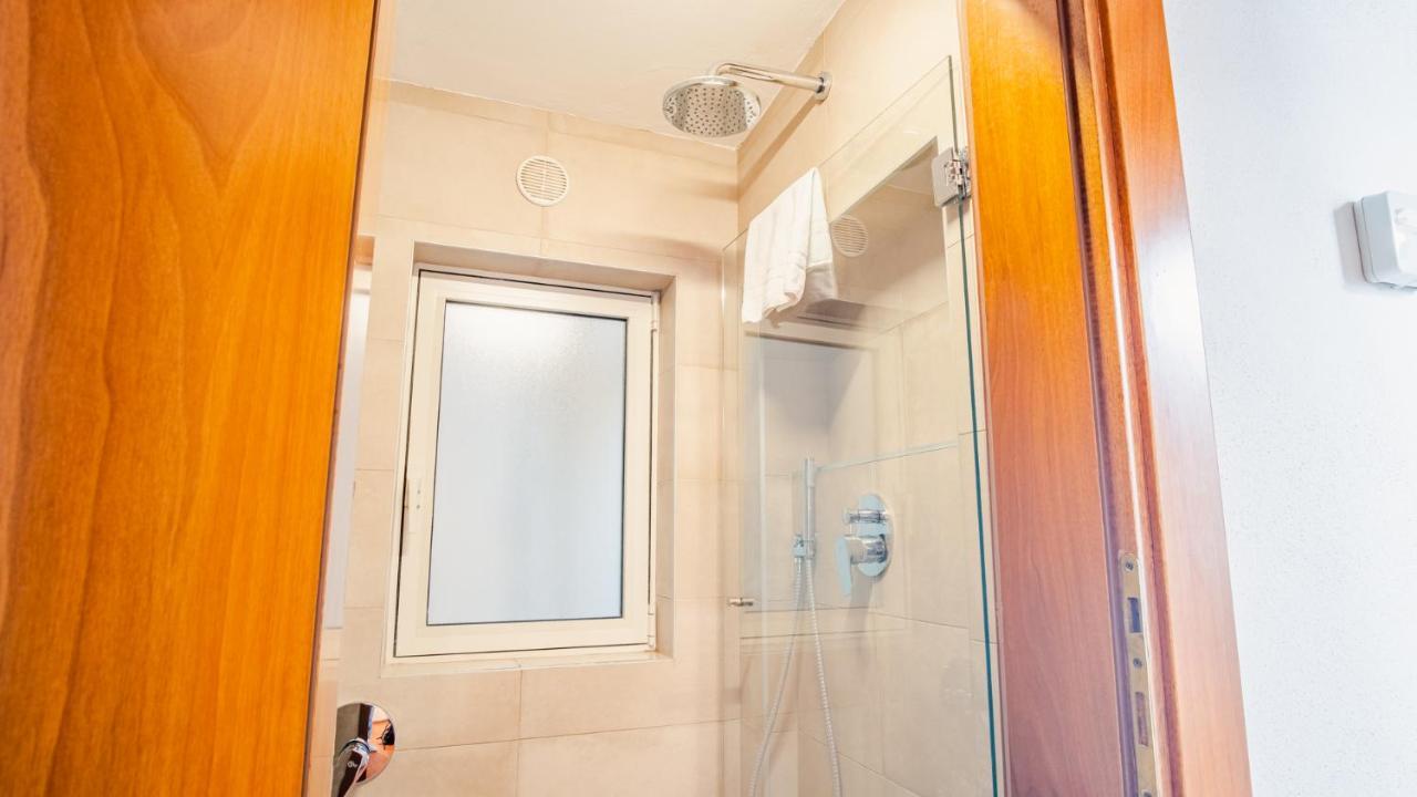 Residenza Corte Carnesali - Italian Homing Apartment