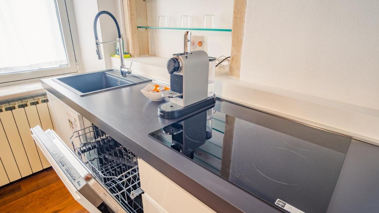Residenza Corte Carnesali - Italian Homing Apartment *