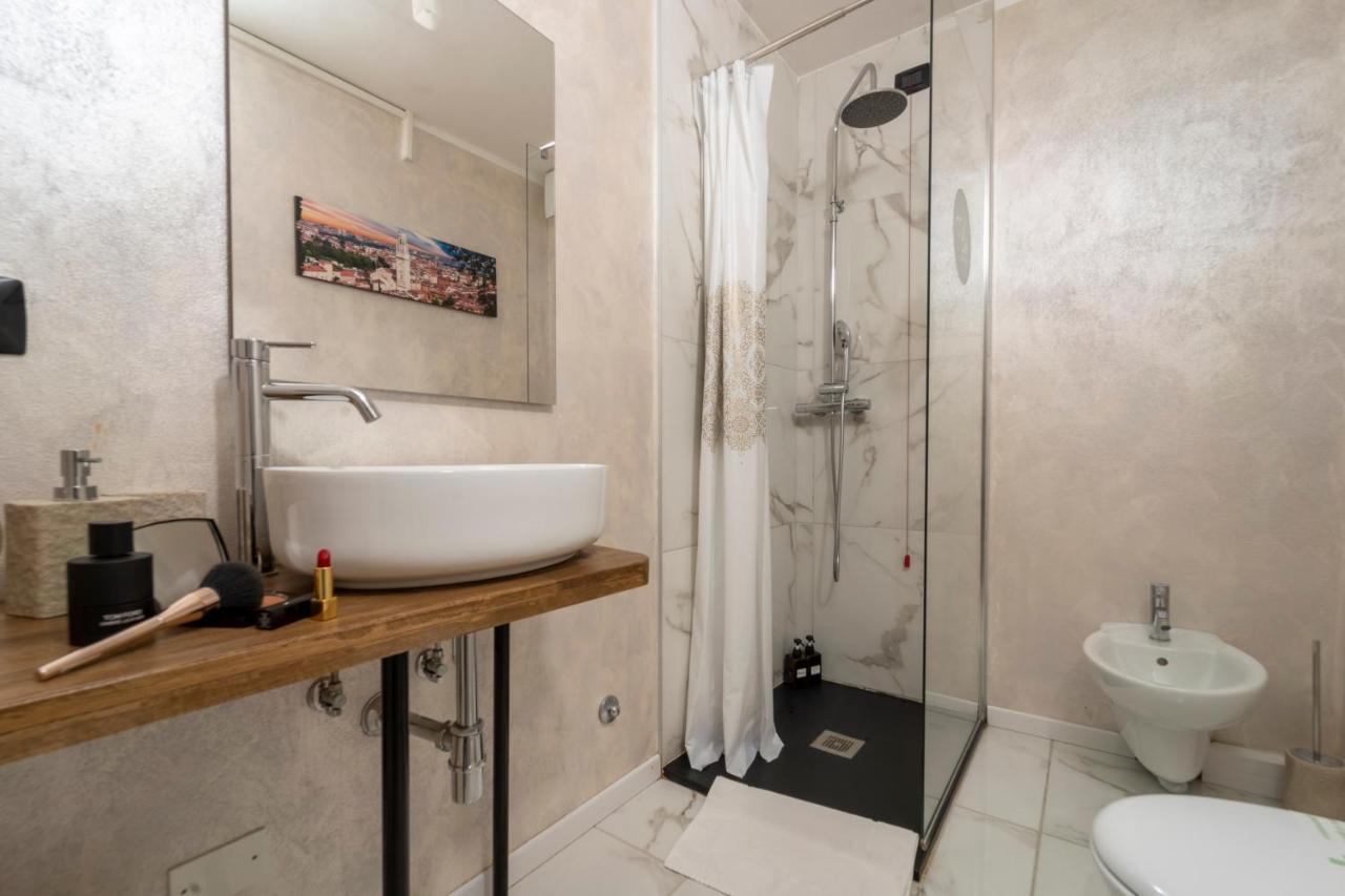 Pensión Aurelia Luxury - Piazza Delle Erbe Verona