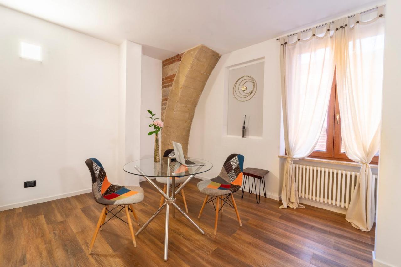 Aurelia Luxury - Piazza Delle Erbe Pensión *