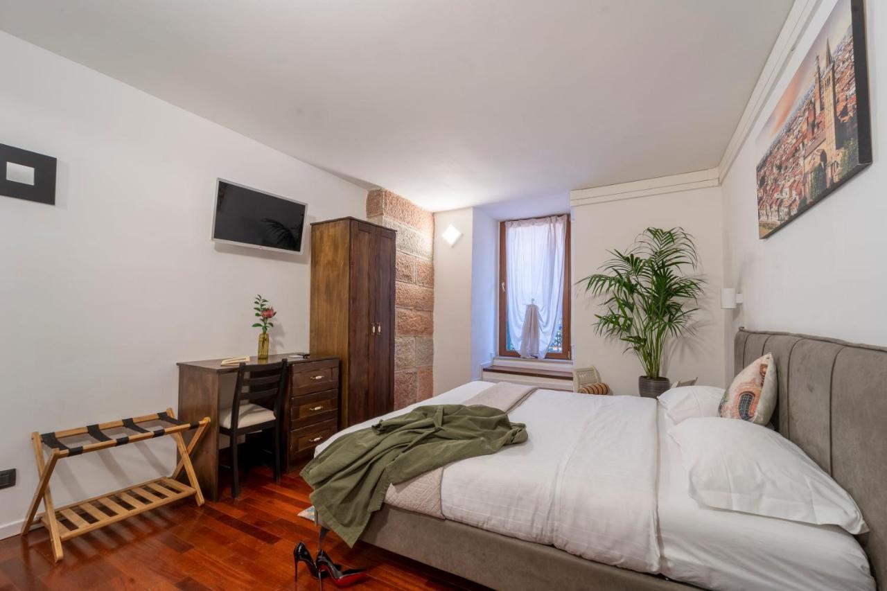 Aurelia Luxury - Piazza Delle Erbe Pensión Verona