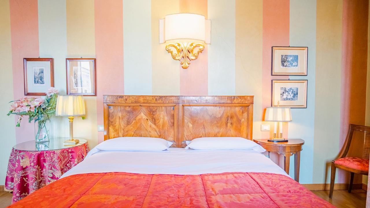 Domus Nova Palace - Italian Homing Maison d'hôtes 2*