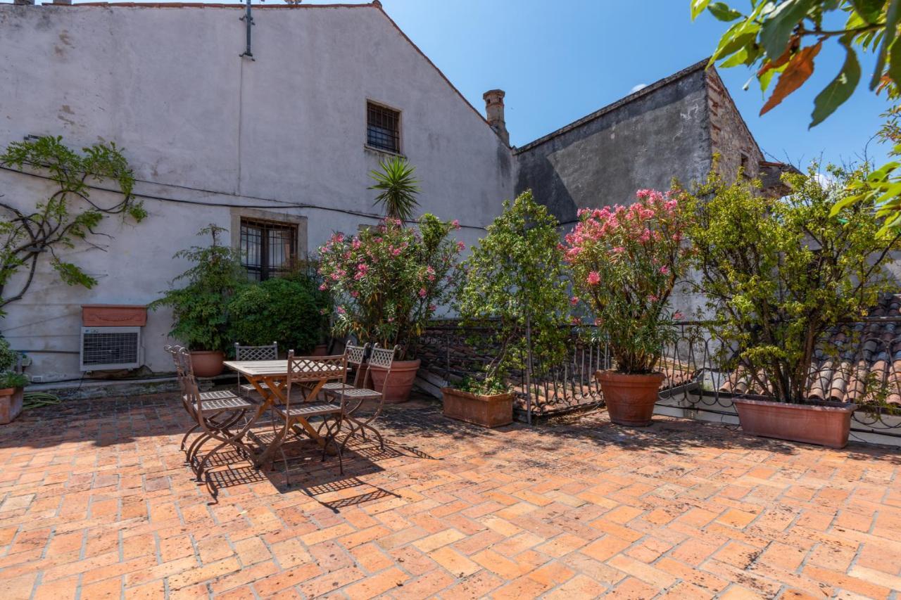 Terrazza Garibaldi By Postcardsfrom Appartamento Verona
