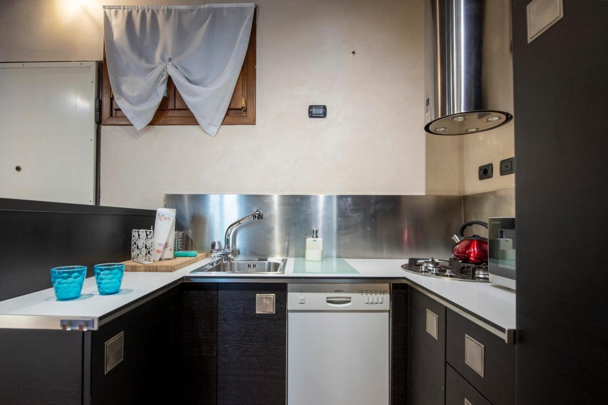 Apartamento Ai Piedi Del Castello / 4pl / Apt. Full Verona