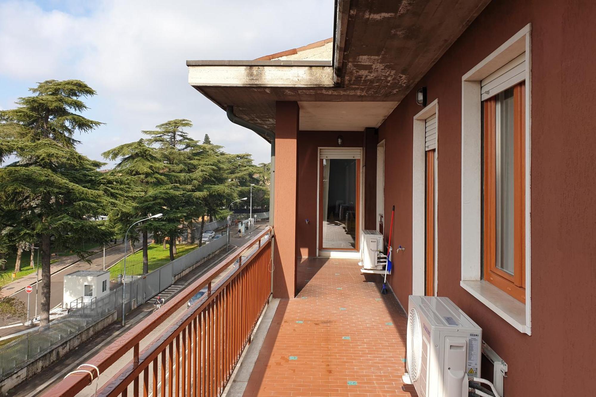 Apartment Flats4rent Mameli 140 *