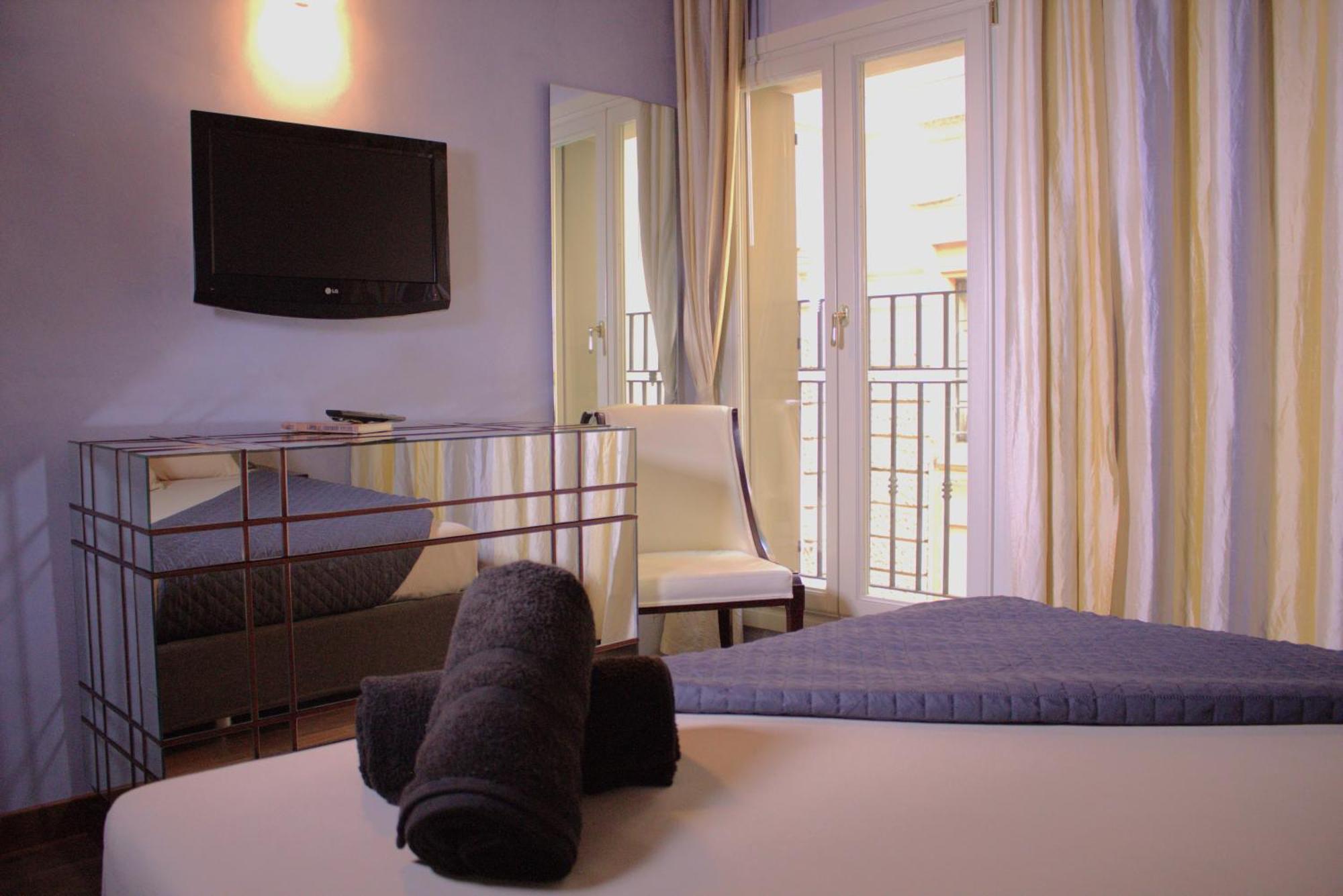 Apartamento Luxury Flats , Piazza Erbe With Balcony On Main Square *