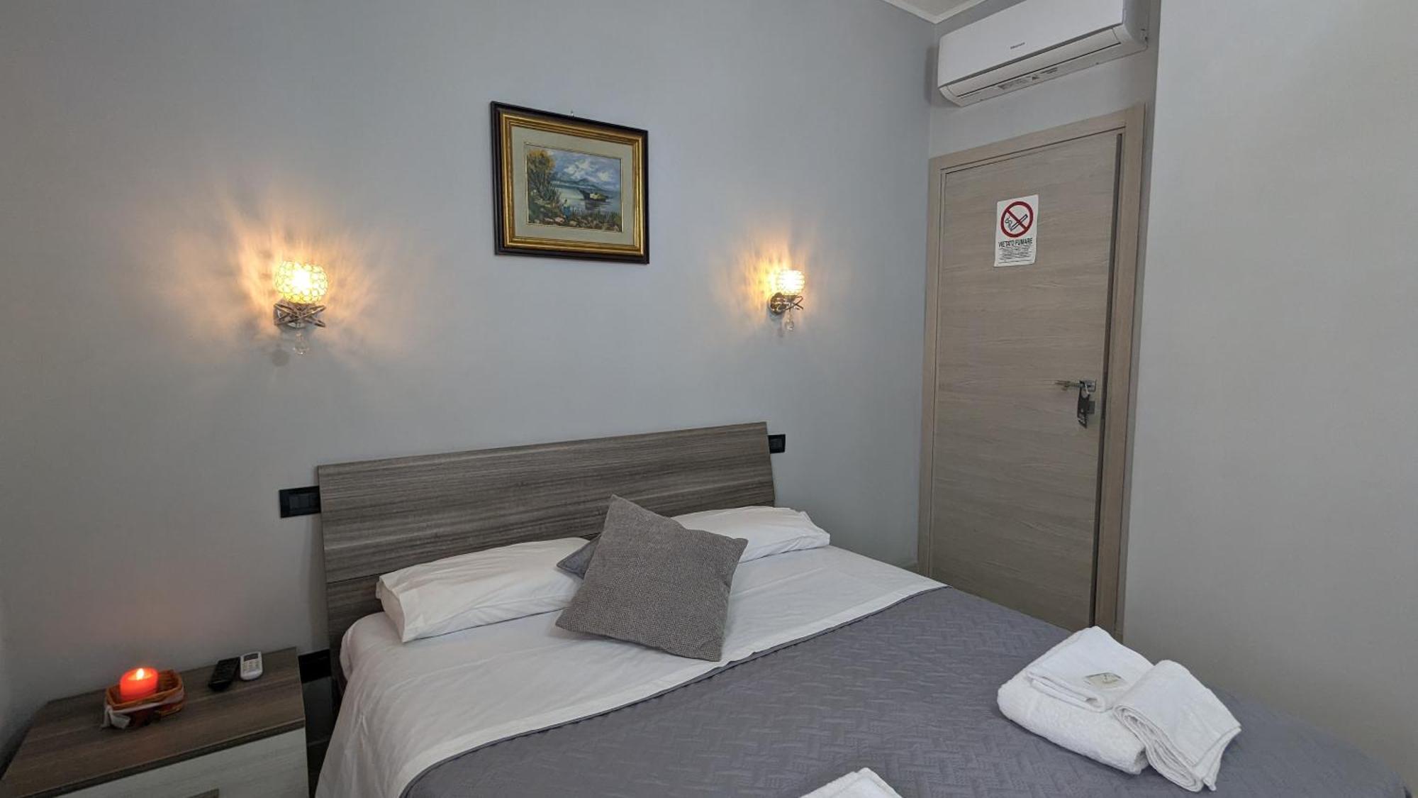 Johnny Apartment Verona