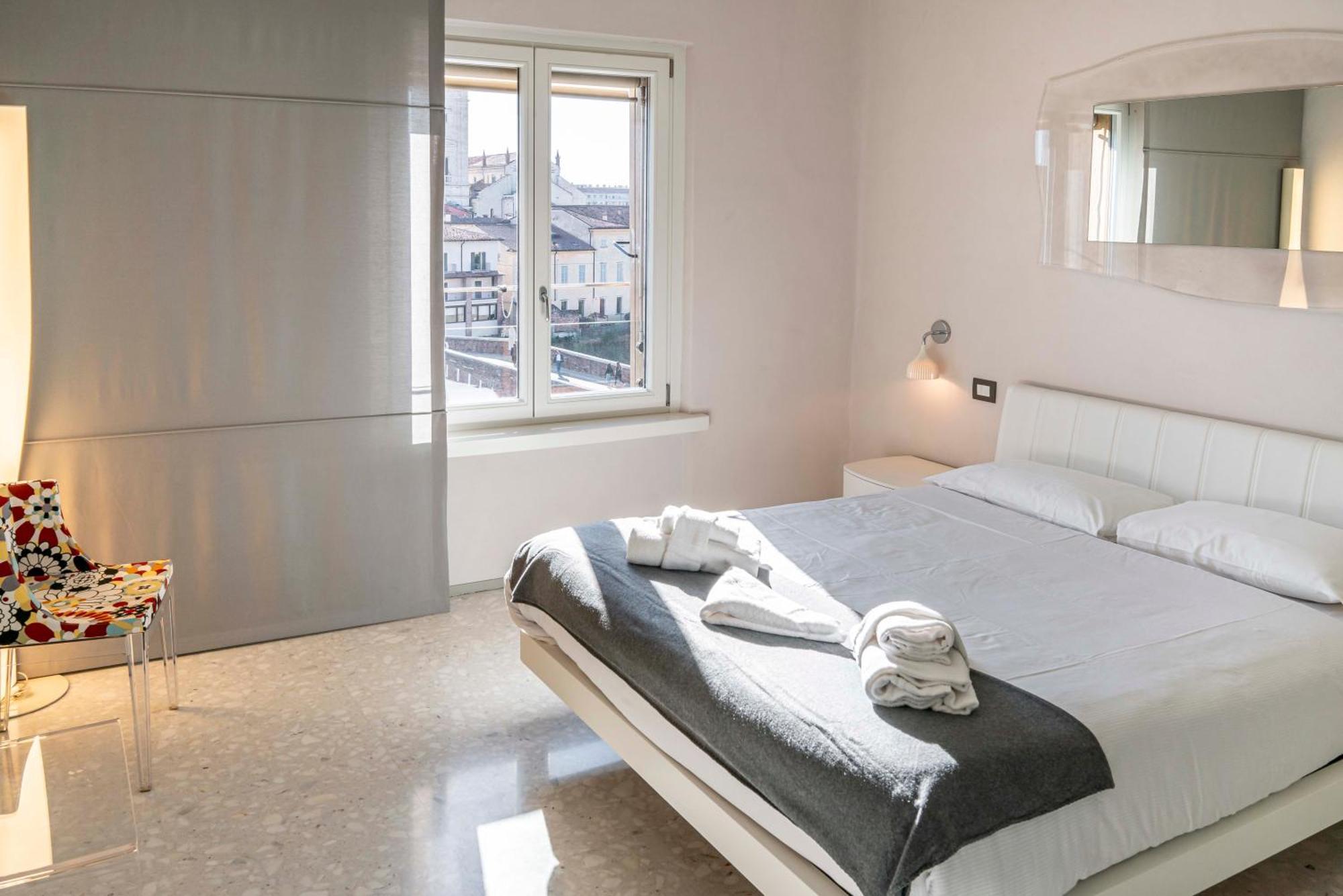 Residenza Veronica A Ponte Pietra *