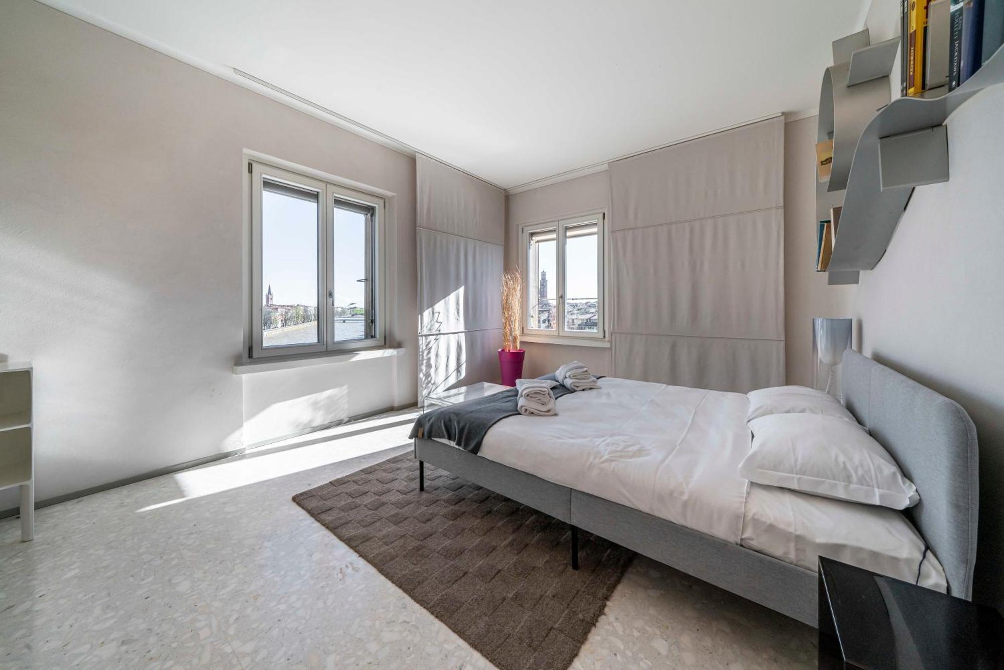 Residenza Veronica A Ponte Pietra Vérone
