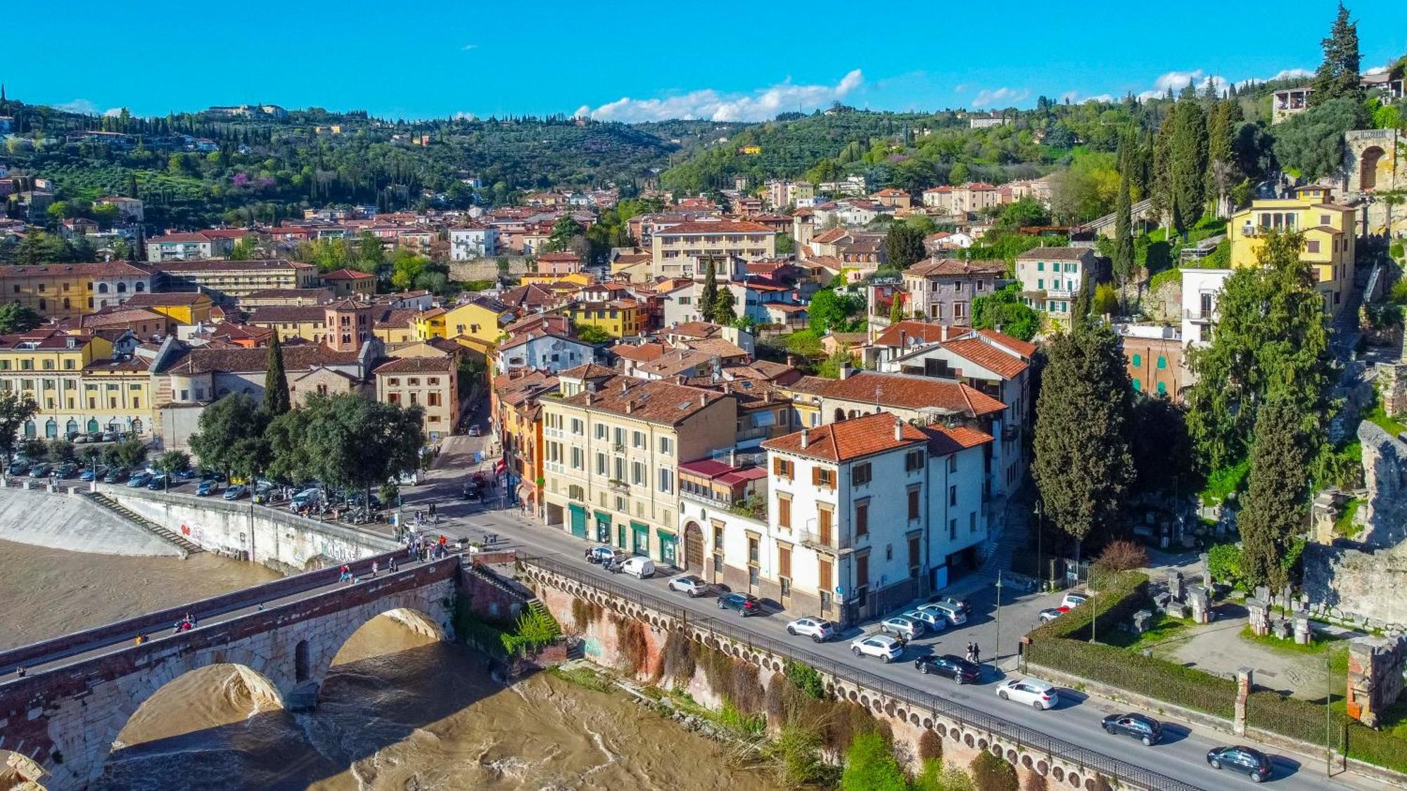 Residenza Veronica A Ponte Pietra * Vérone