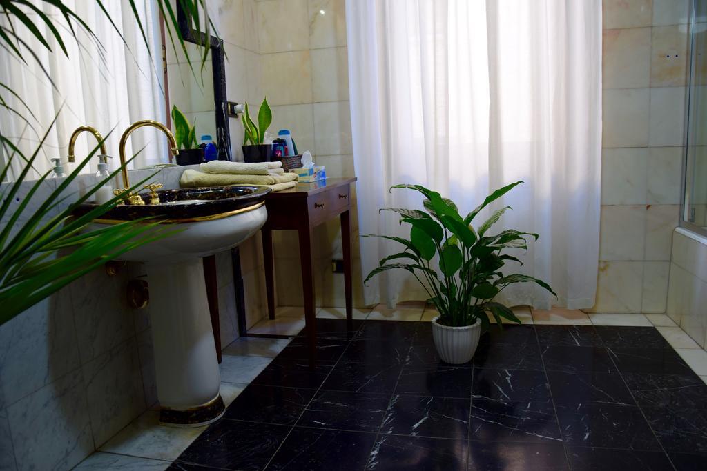 Ball Loc 04163 Guest house *