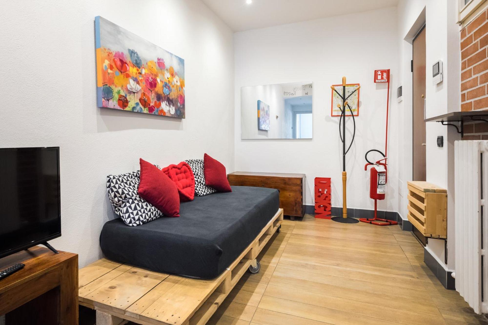 Happy Apartment *