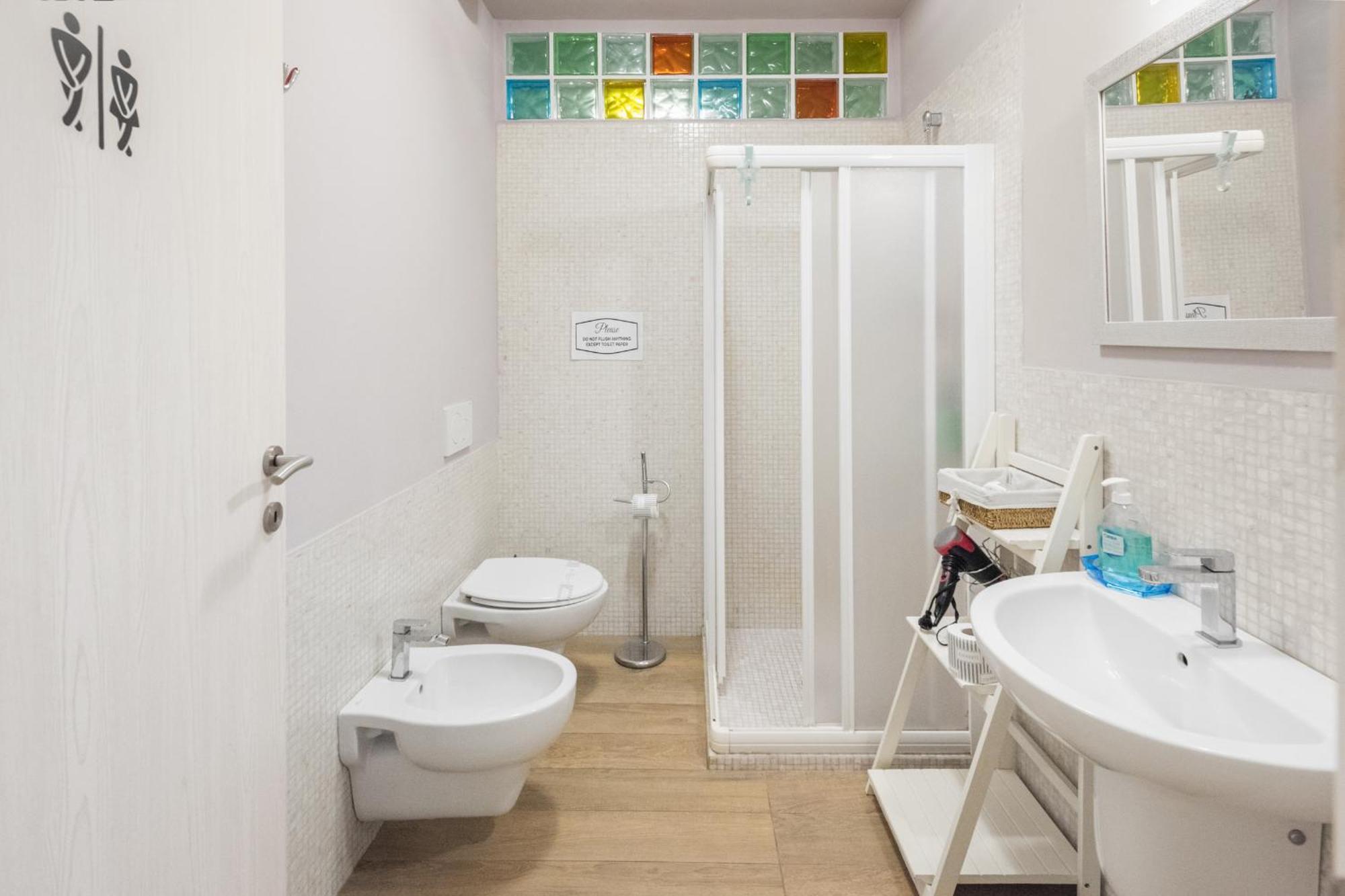 Happy Apartment *