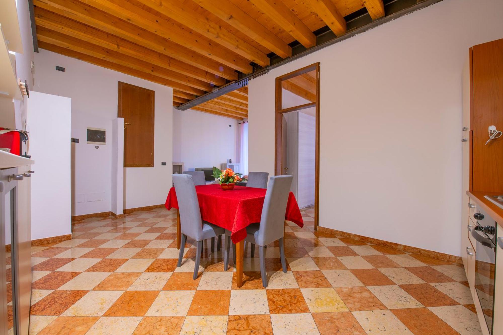 Palace Mazzini Center Apartment *