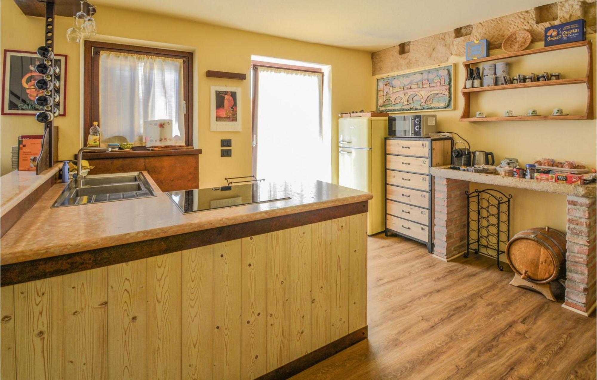 Awesome In With Kitchen *