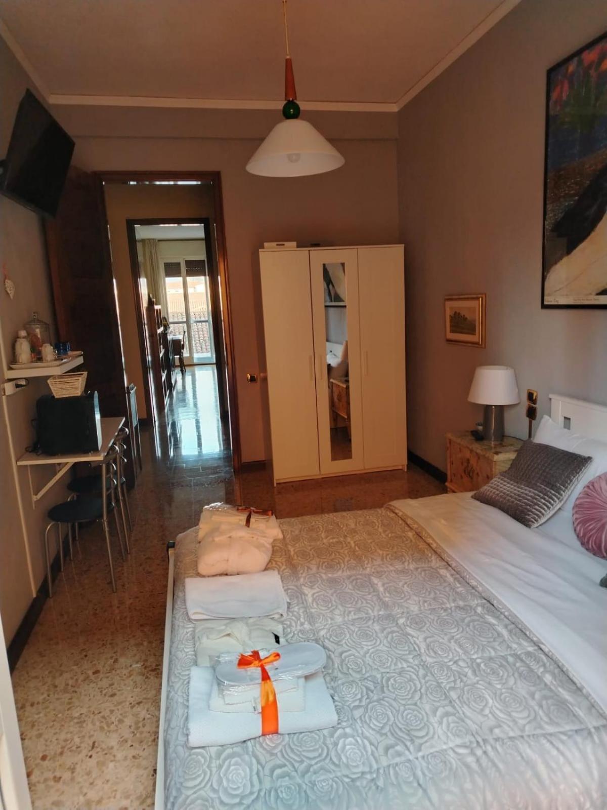 Califano- 2 Leoni Bed & Breakfast