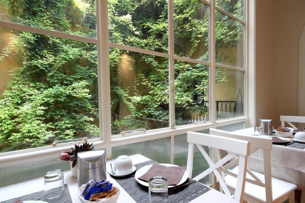 Residenza L'angolo Di Frühstückspension Verona