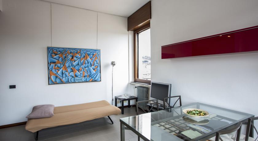 14 Apartment *
