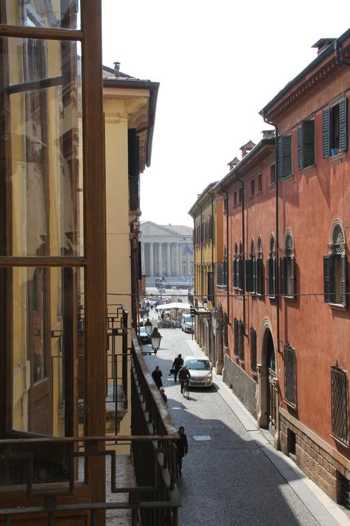 Residenza L'angolo Di Frühstückspension 2*