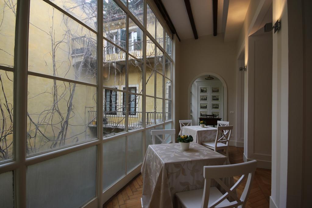 Residenza L'angolo Di Frühstückspension Verona