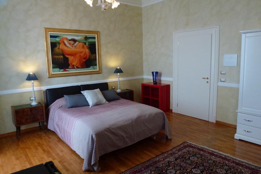 Lady Guest house 2*