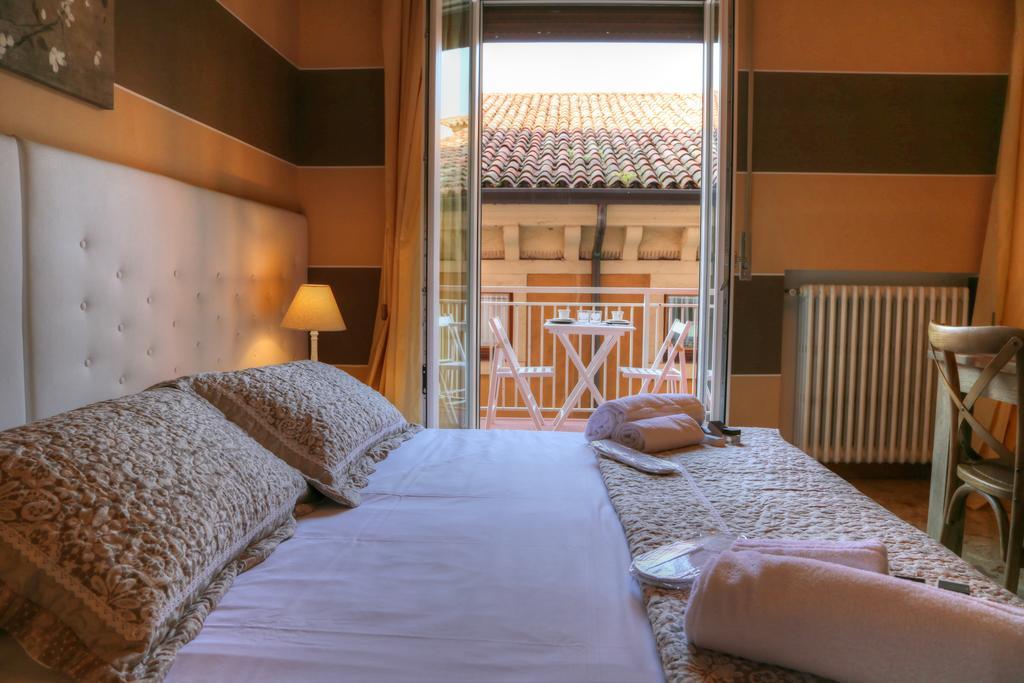 Guest house La Casetta Di Lina And