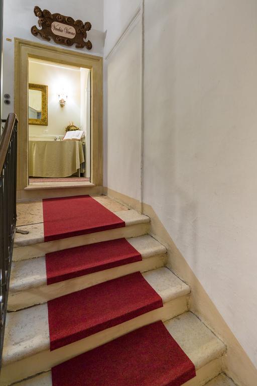 Vecchia Guest house *