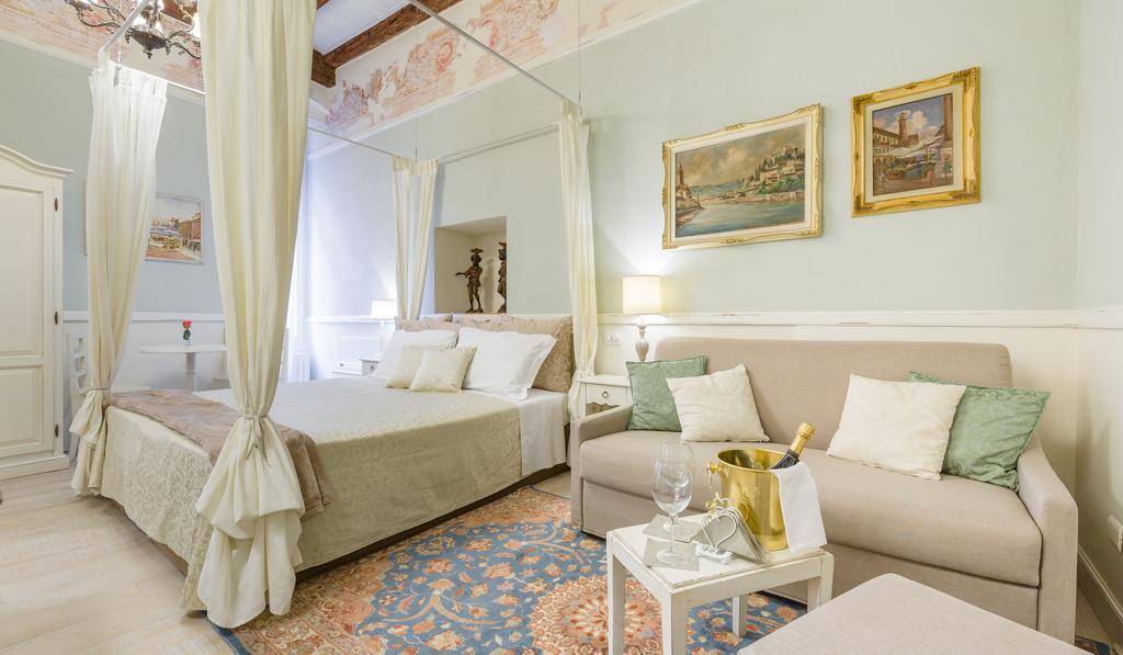 Vecchia Guest house