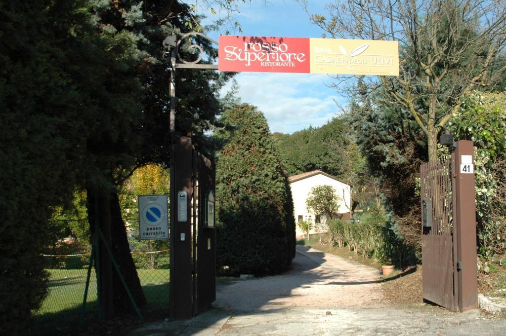 Casale Degli Ulivi Casa rural *