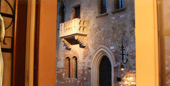La Corte Di Giulietta Bed & Breakfast 3*