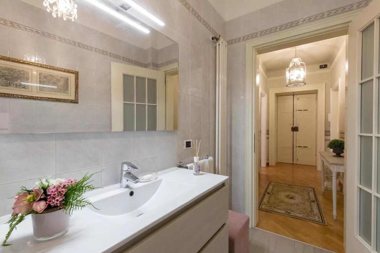 Incantevole Residenza Difronte A Casa Giulietta Appartamento